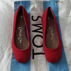 Toms shoes